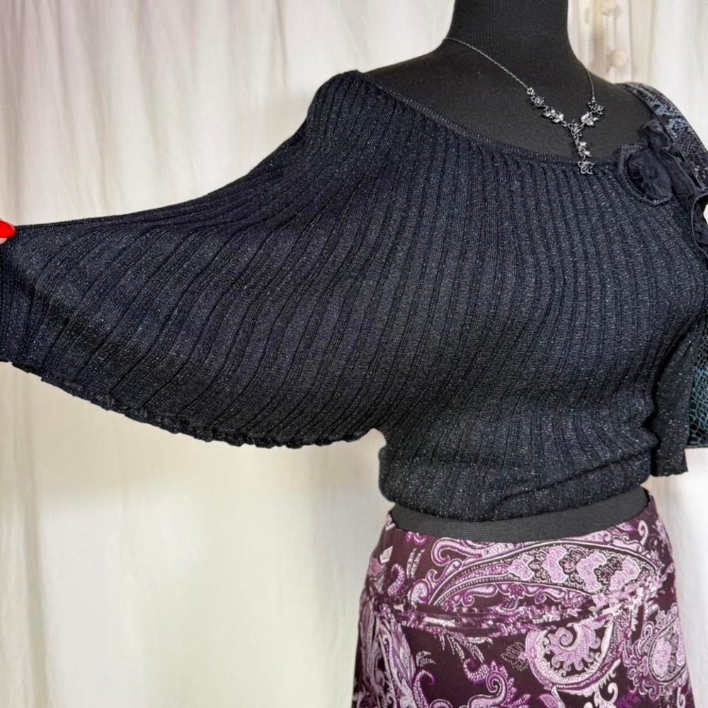 Arden B Black Shimmer Butterfly Sleeve Floral Top-XS - Picture 2 of 7